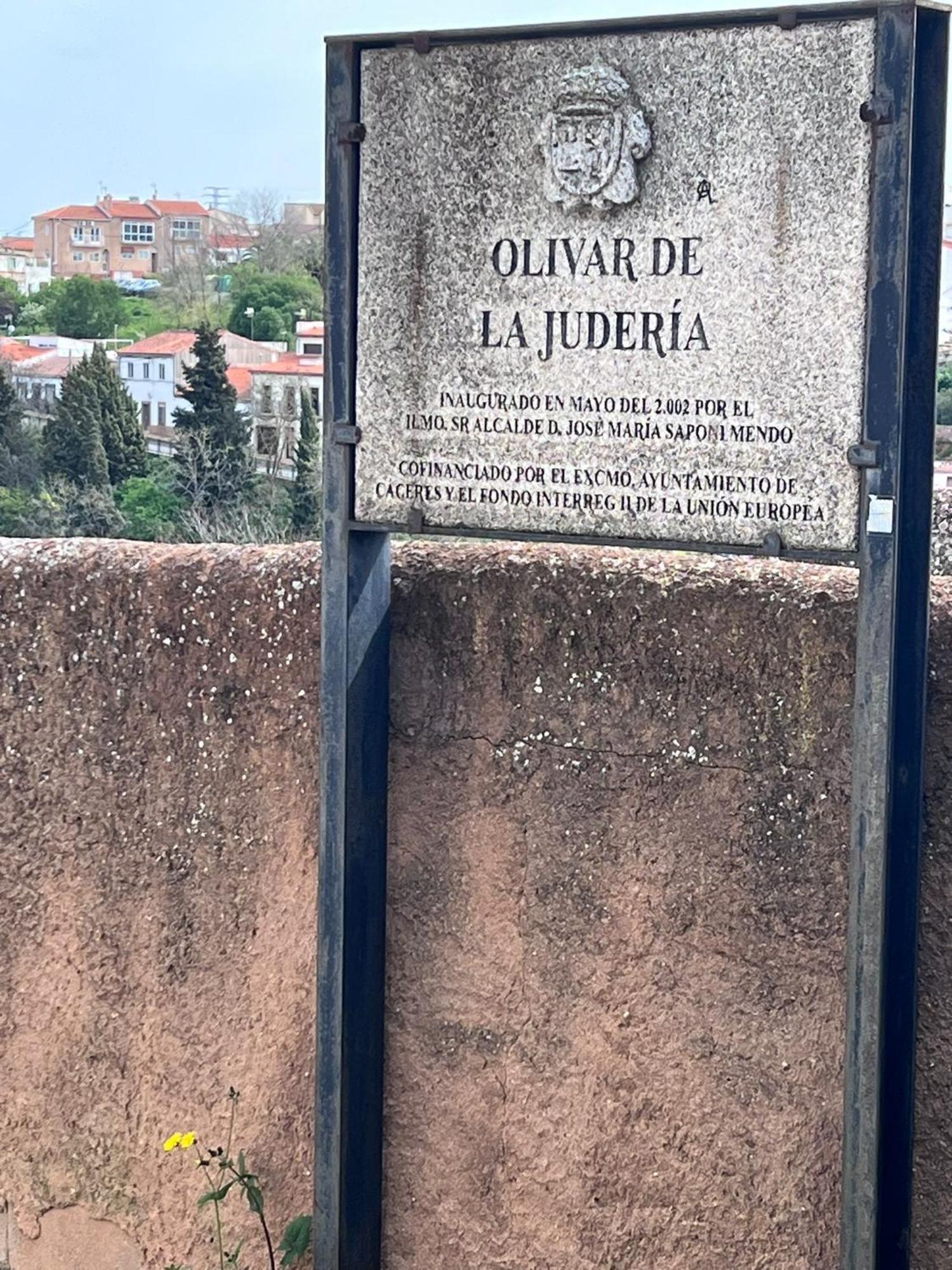 La Terraza De Consolacion 17 Caceres Bagian luar foto
